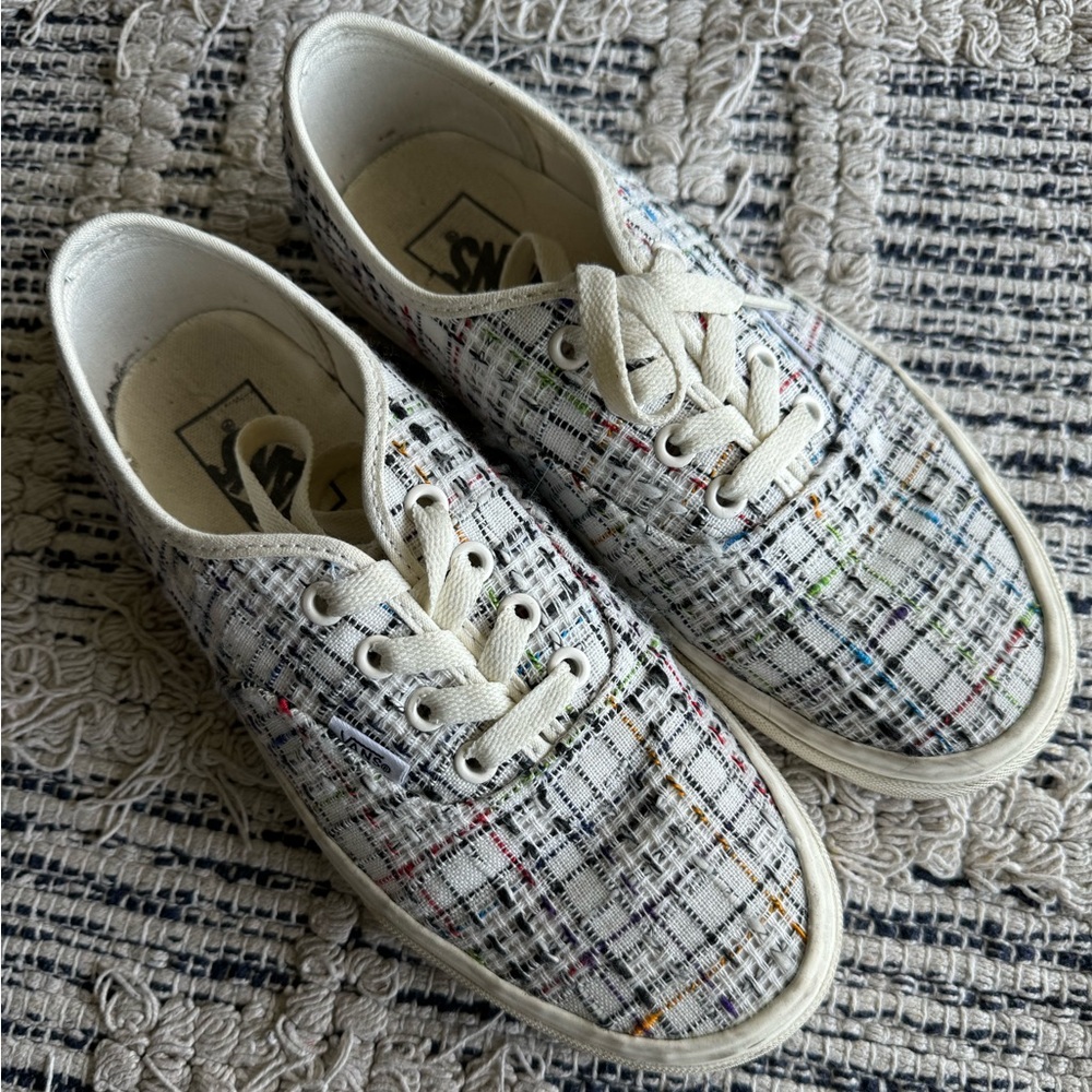 White Vans Women’s Size 7